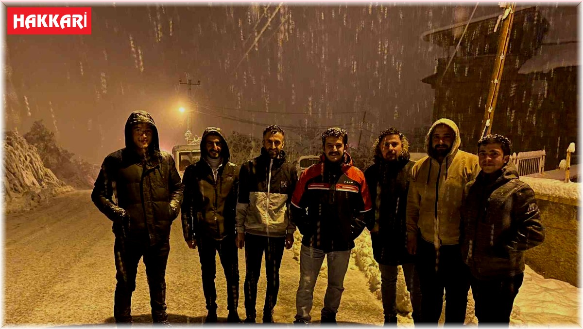 Vali Yardımcısı Kasımoğlu, karla mücadele çalışmalarına katılıyor