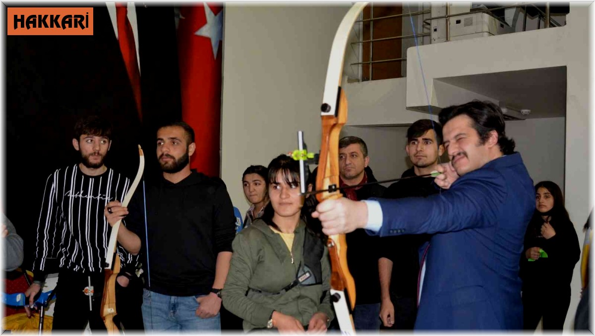 Vali Yardımcısı Kasımoğlu kursiyerleri ziyaret etti