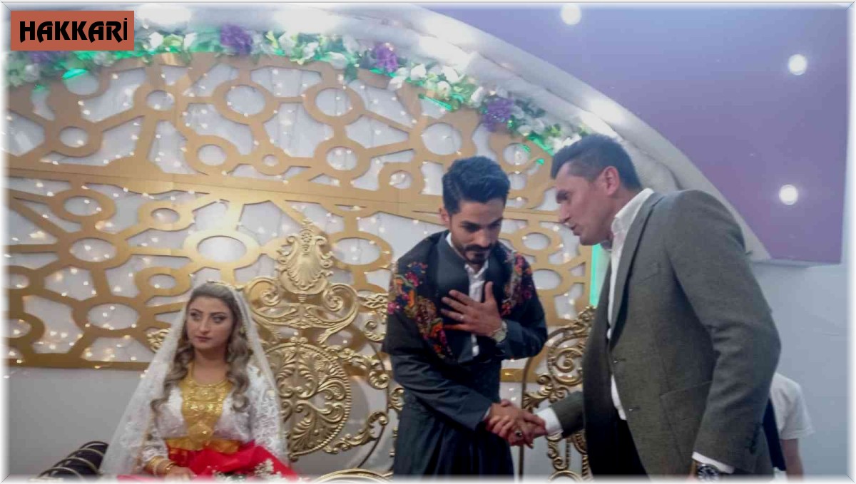 Vali Yardımcısı Kumbasar düğün törenine katıldı