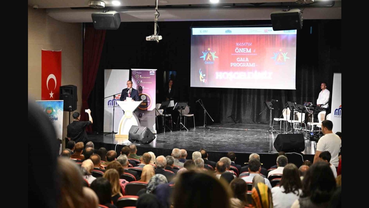 Vali Yavuz: "Her çocuğun elinden tutmak, geleceğe umut olmaktır"