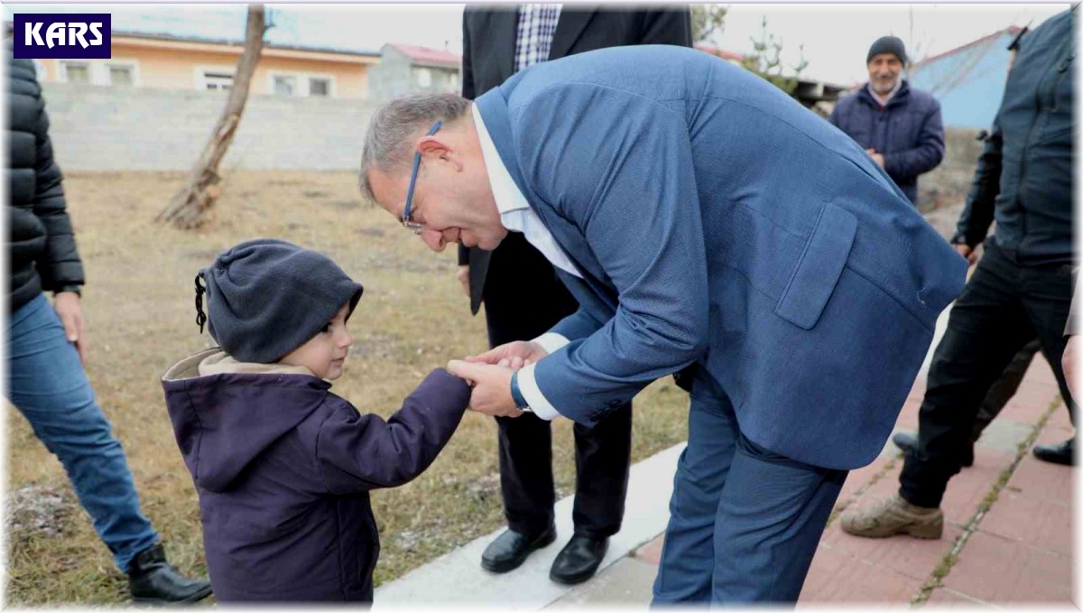 Vali Ziya Polat, mahalle ziyaretlerine devam ediyor