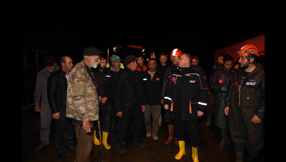 Vali Ziya Polat sel bölgesinde incelemelerde bulundu: