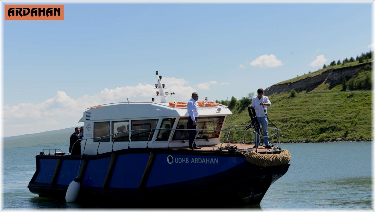 Valilikten Çıldır Gölünde bulunan tekne ile ilgili açıklama