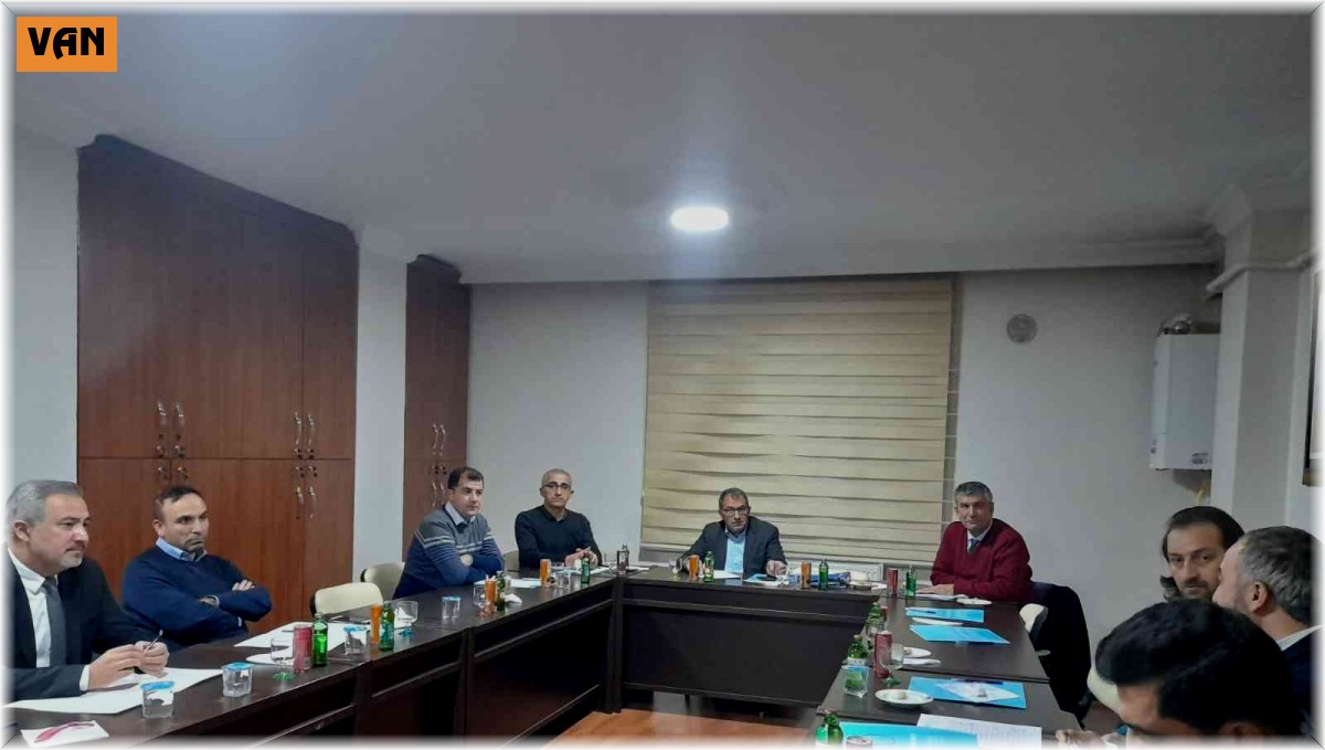 Van Akademik Meslek Odaları Platformu İlin ve bölgenin ekonomik gelişmelerini değerlendirdi