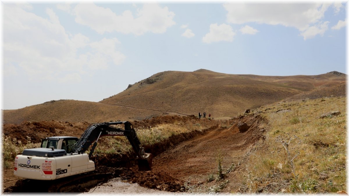 Van Büyükşehir atıl gölet ve kanalları yeniden ayağa kaldırıyor