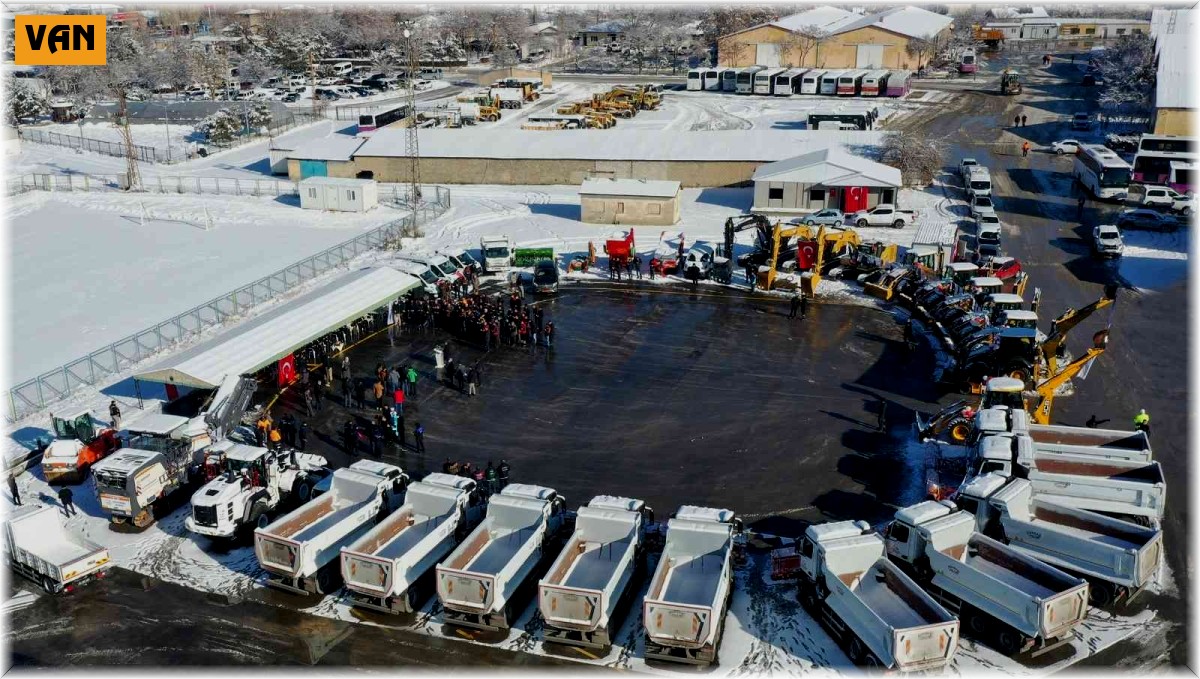 Van Büyükşehir Belediyesi araç filosona 57 yeni araç ekledi