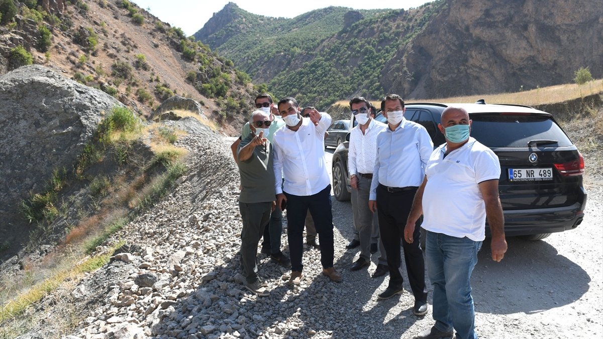 Van Büyükşehir Belediyesi Çatak'ta 6 köprü inşa ediyor