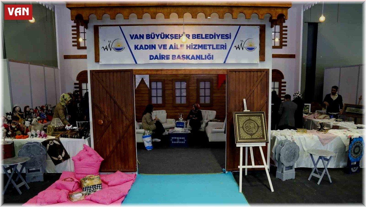 Van Büyükşehir Belediyesi 'Doğu Anadolu Tarım Hayvancılık ve Gıda Fuarı'nda yerini aldı