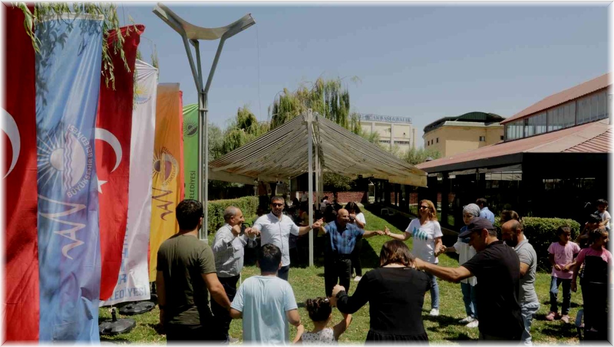 Van Büyükşehir Belediyesi engelli vatandaşların yanında