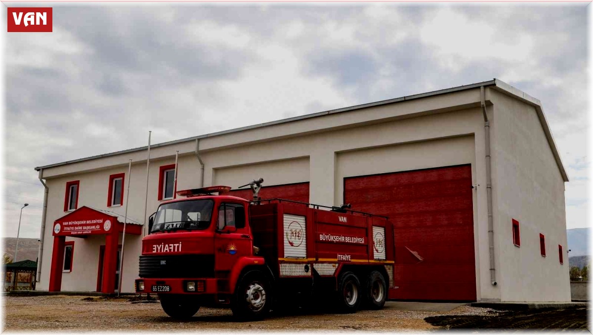 Van Büyükşehir Belediyesi Erçek'te itfaiye binası yaptı