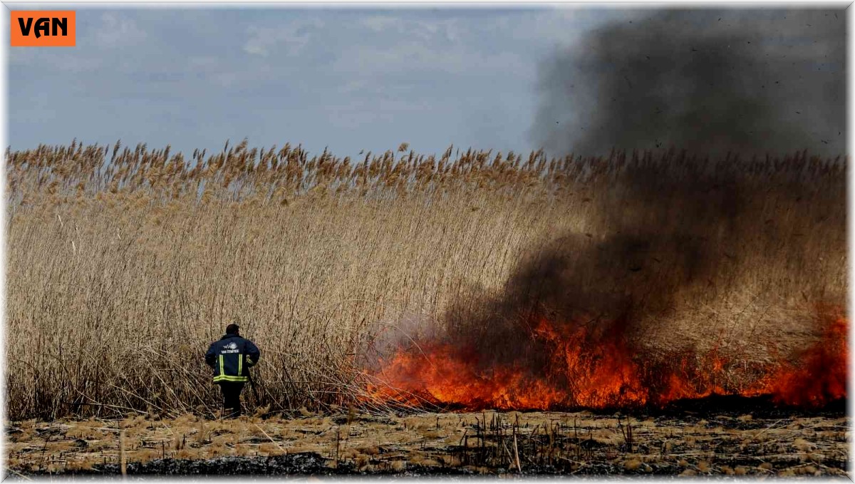Van Büyükşehir Belediyesi itfaiyesi 7 bin 570 olaya müdahale etti