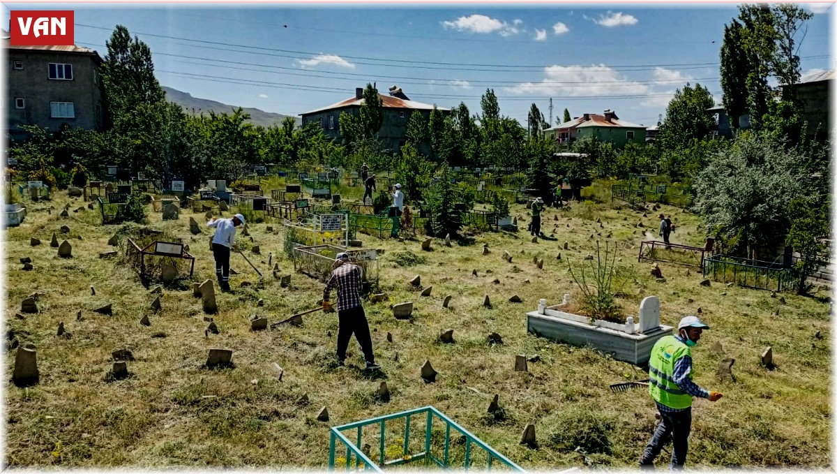 Van Büyükşehir Belediyesi temiz bir Van için çalışıyor