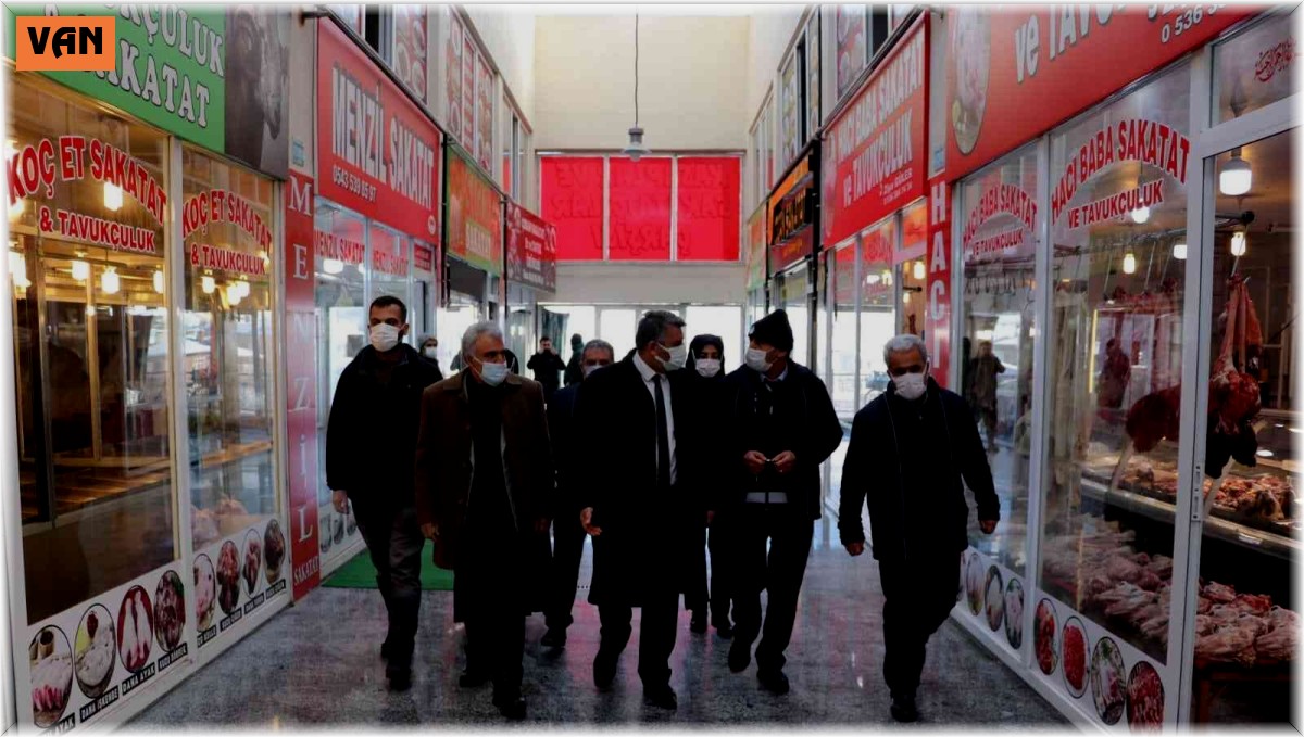 Van Büyükşehir Belediyesi zabıtasından sakatat ve pastanelere denetim