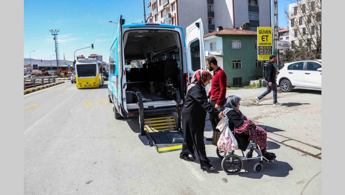 Van Büyükşehir Belediyesinden engellilere ulaşım desteği