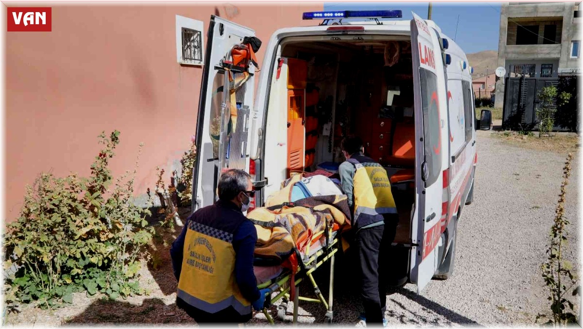 Van Büyükşehir Belediyesinden hasta nakil hizmeti