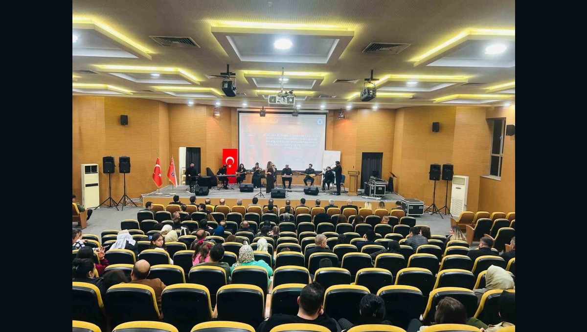 Van Büyükşehir Belediyesinden Polis Günü konseri