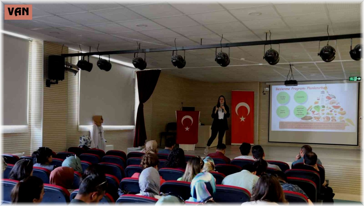 Van Büyükşehir Belediyesinin 'Diyabet' konulu seminerleri devam ediyor