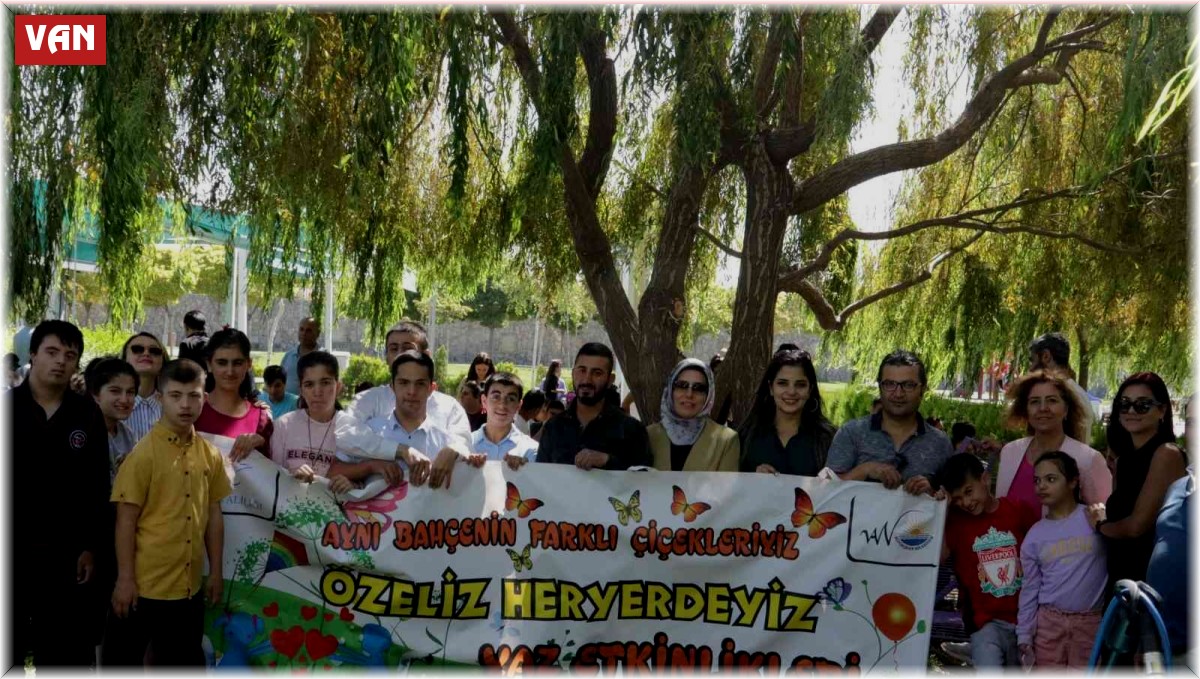 Van Büyükşehir Belediyesinin 'Özeliz Her Yerdeyiz' etkinlikleri tamamlandı