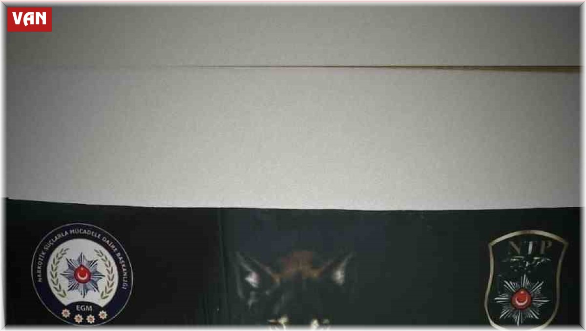 Van'da 1 kilo 125 gram metamfetamin ele geçirildi