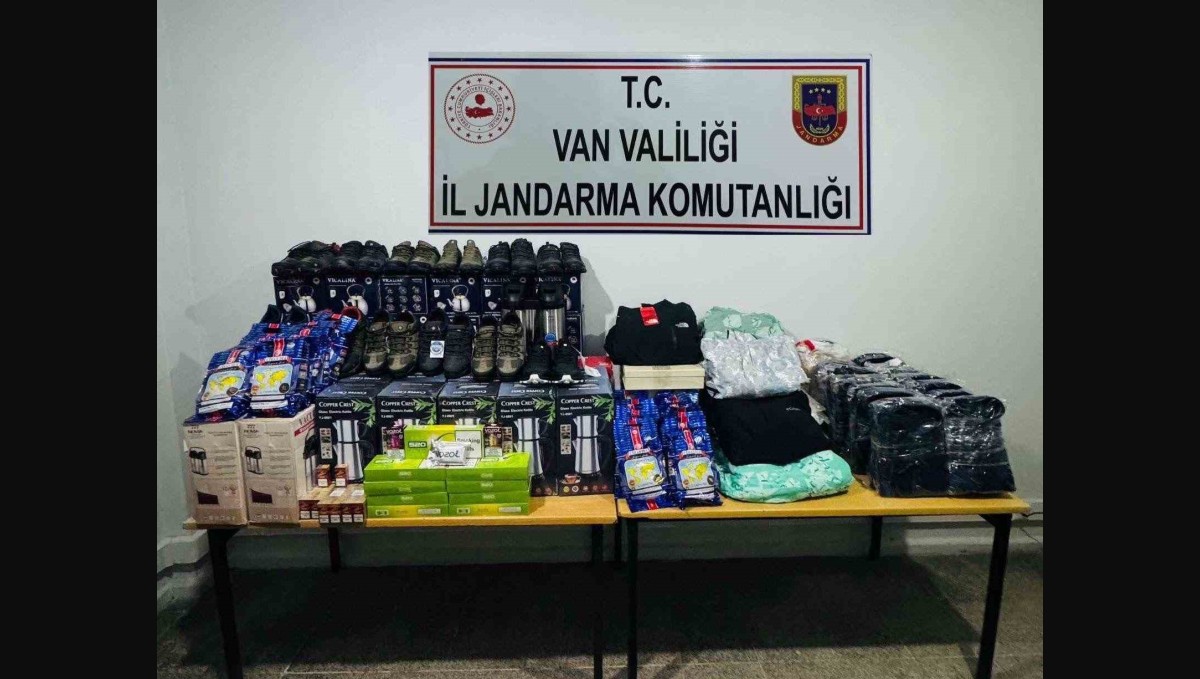 Van'da 1 milyon liralık kaçak eşya ele geçirildi