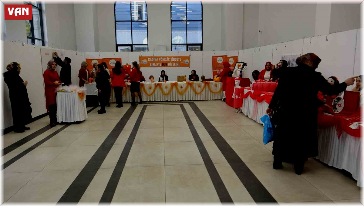 Van'da '100 Kadın 100 Emek' sergisi