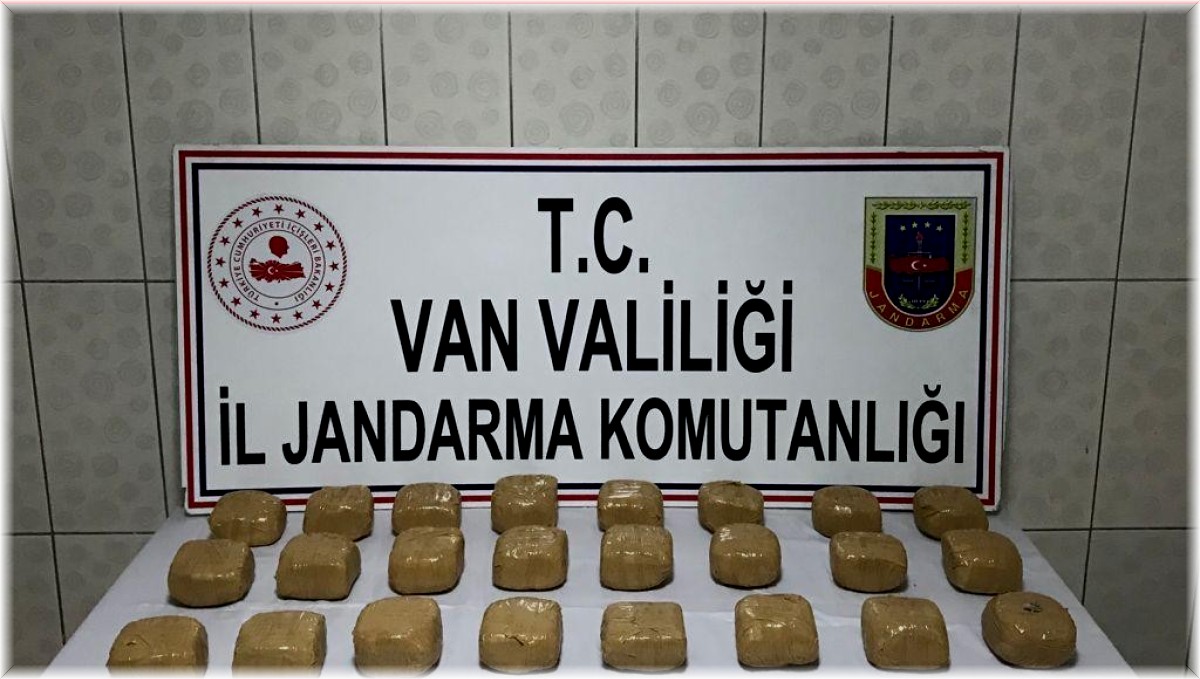 Van'da 11 kilo 931 gram eroin ele geçirildi