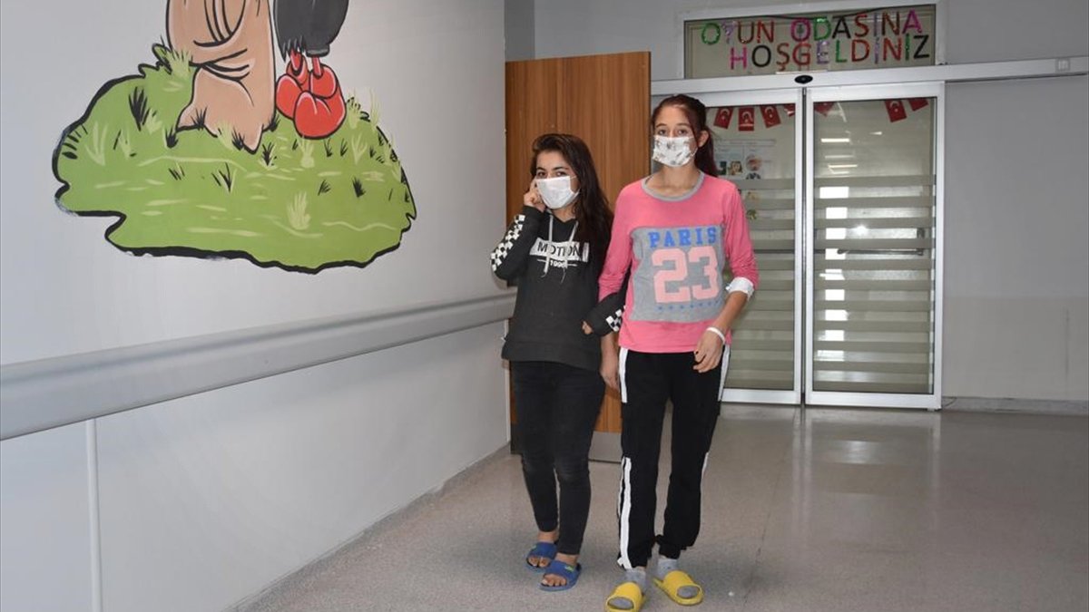 Van'da 14 yaşındaki kızın karaciğerinden 20 santimetre çapında kitle çıktı