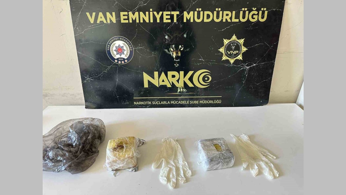 Van'da 2 kilo 557 gram uyuşturucu ele geçirildi