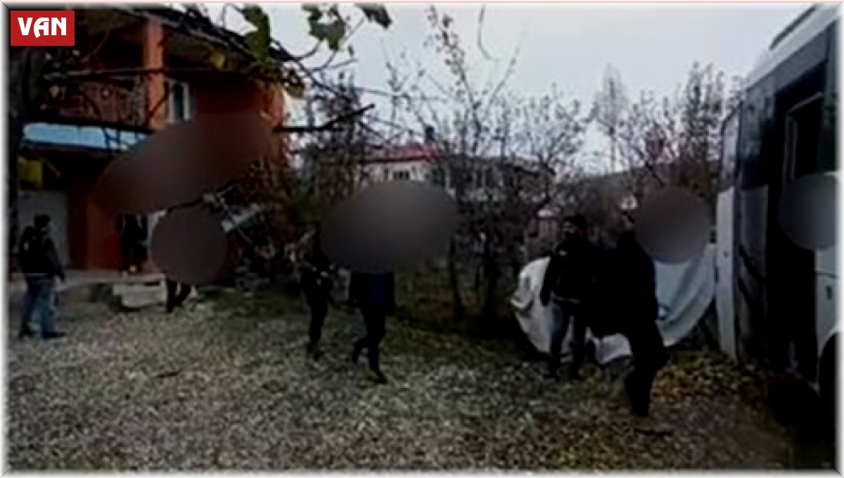 Van'da 2 organizatör tutuklandı