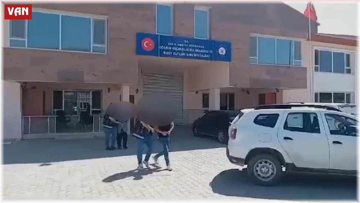 Van'da 2 organizatör tutuklandı