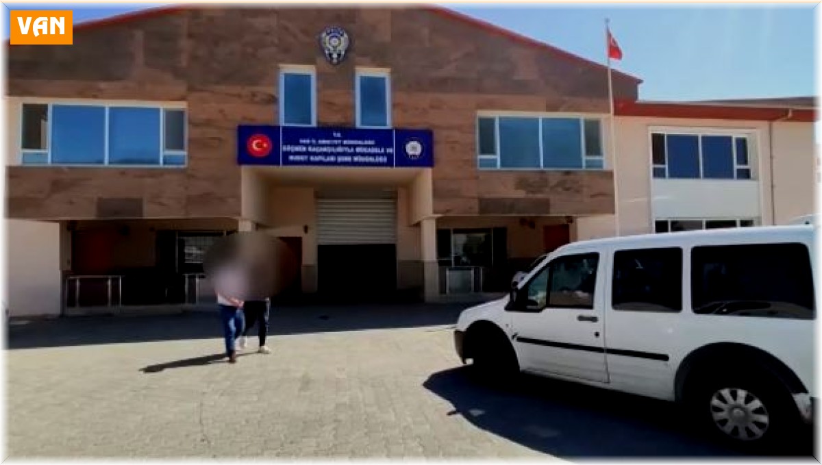 Van'da 2 organizatör tutuklandı