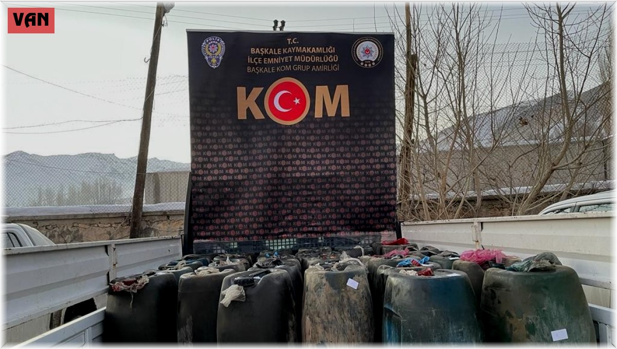 Van'da 200 adet av tüfeği ile 2 bin 100 litre kaçak mazot ele geçirildi