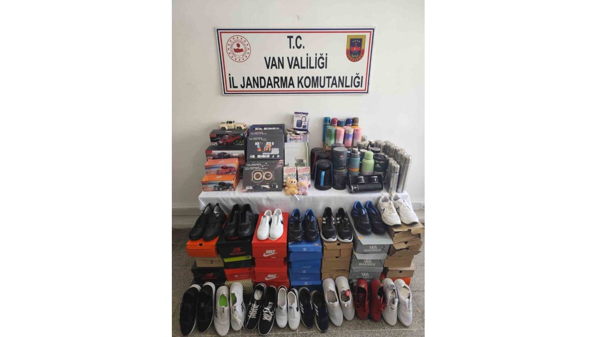 Van'da 209 parça kaçak eşya ele geçirildi