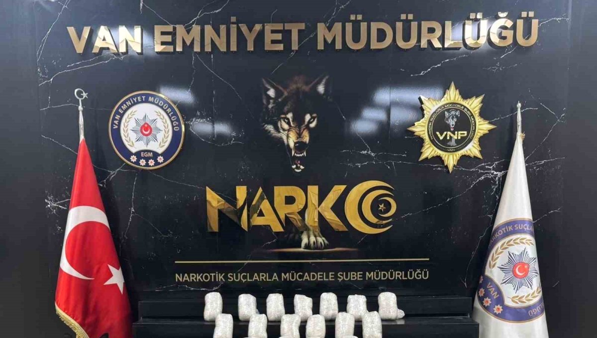 Van'da 22 kilo 540 gram metamfetamin ele geçirildi