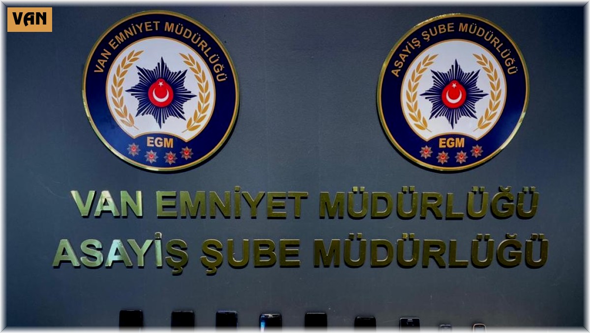 Van'da 22 şahıs tutuklandı