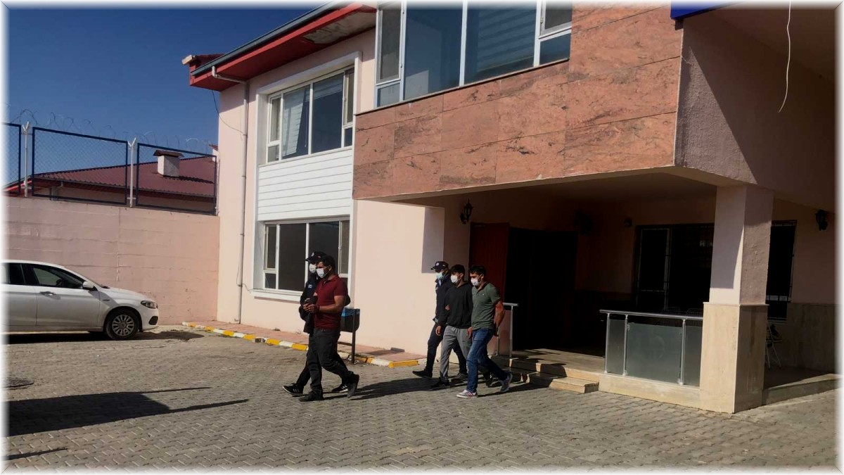 Van'da 24 organizatör hakkında işlem başlatıldı