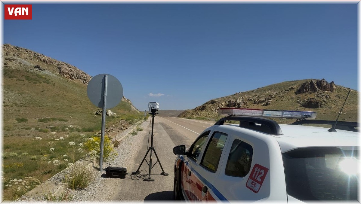 Van'da 272 araç trafikten men edildi