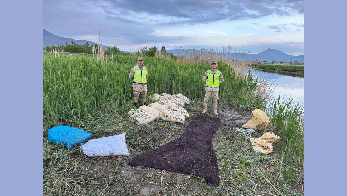 Van'da 3 ton 370 kilogram inci kefali ele geçirildi