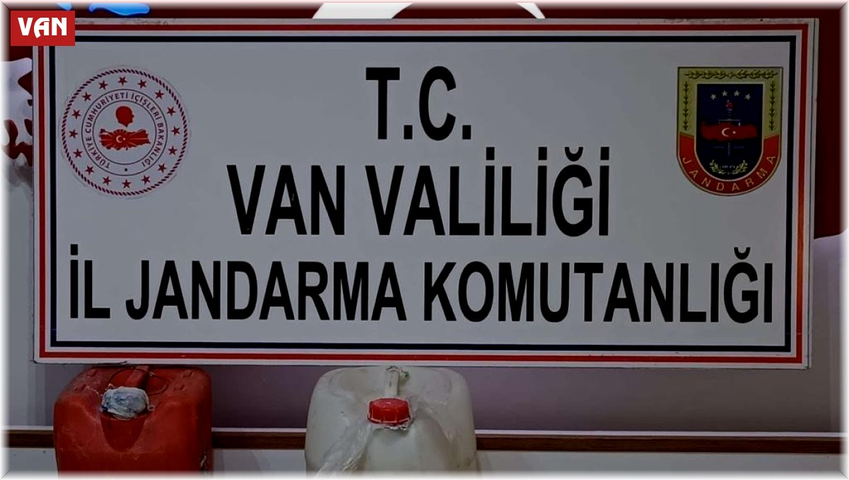 Van'da 30 kilo 985 gram sıvı metamfetamin ele geçirildi