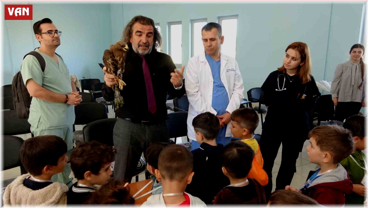 Van'da "4 Ekim Dünya Hayvanları Koruma Günü" etkinliği