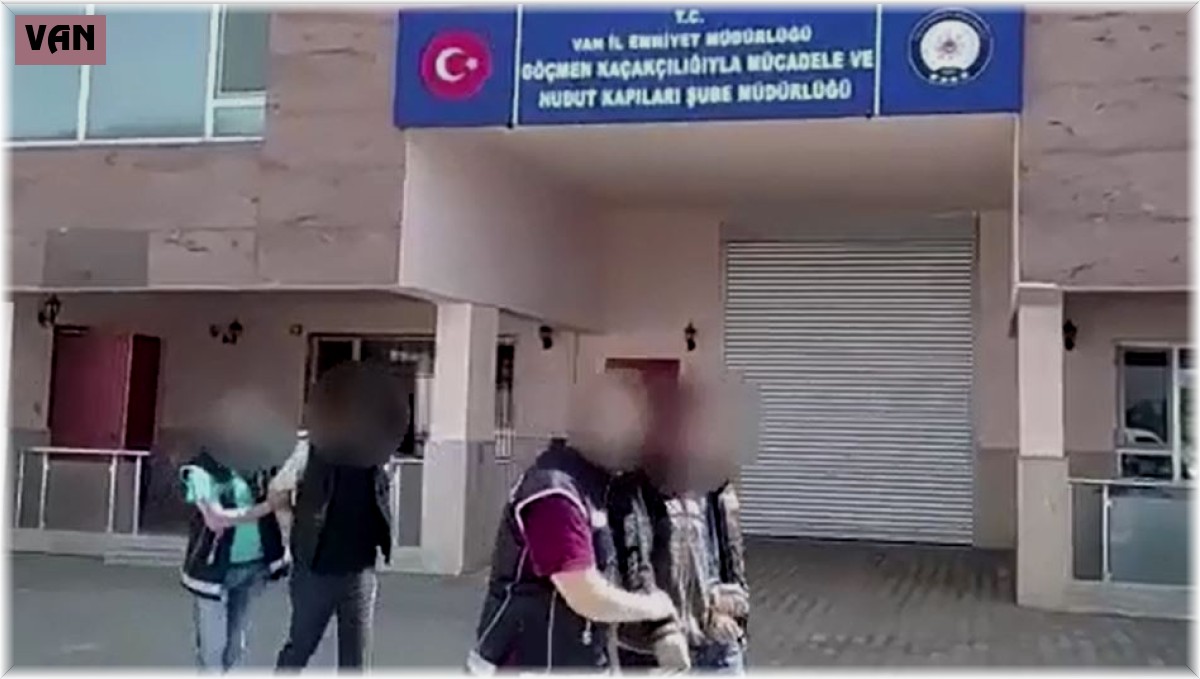 Van'da 4 organizatör tutuklandı