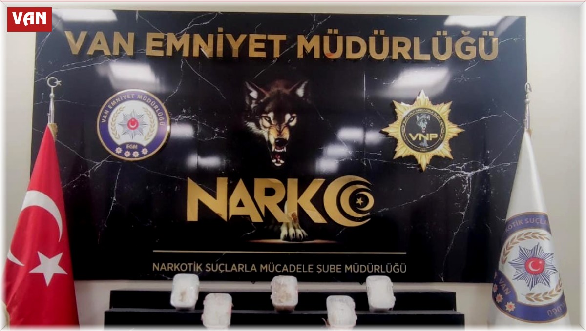 Van'da 5 kilo 632 gram metamfetamin ele geçirildi