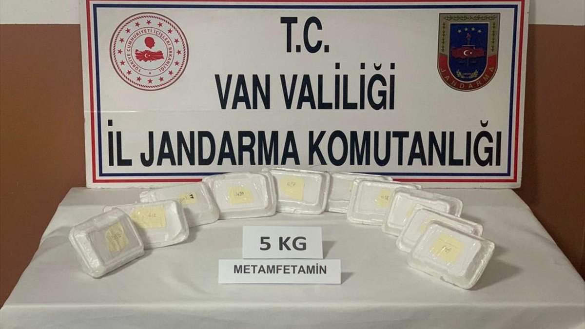 Van'da 5 kilogram sentetik uyuşturucu ele geçirildi
