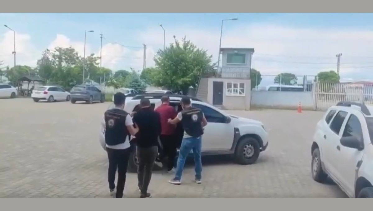 Van'da 5 organizatör tutuklandı