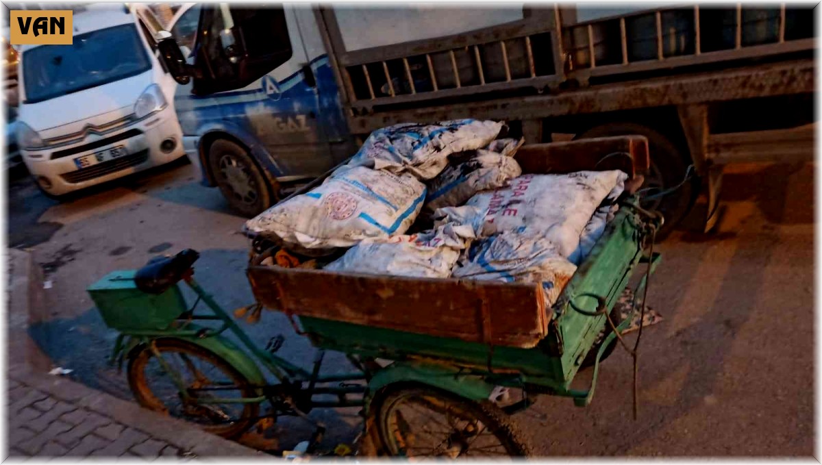 Van'da 5 ton 675 kilo çalıntı kömür ele geçirildi