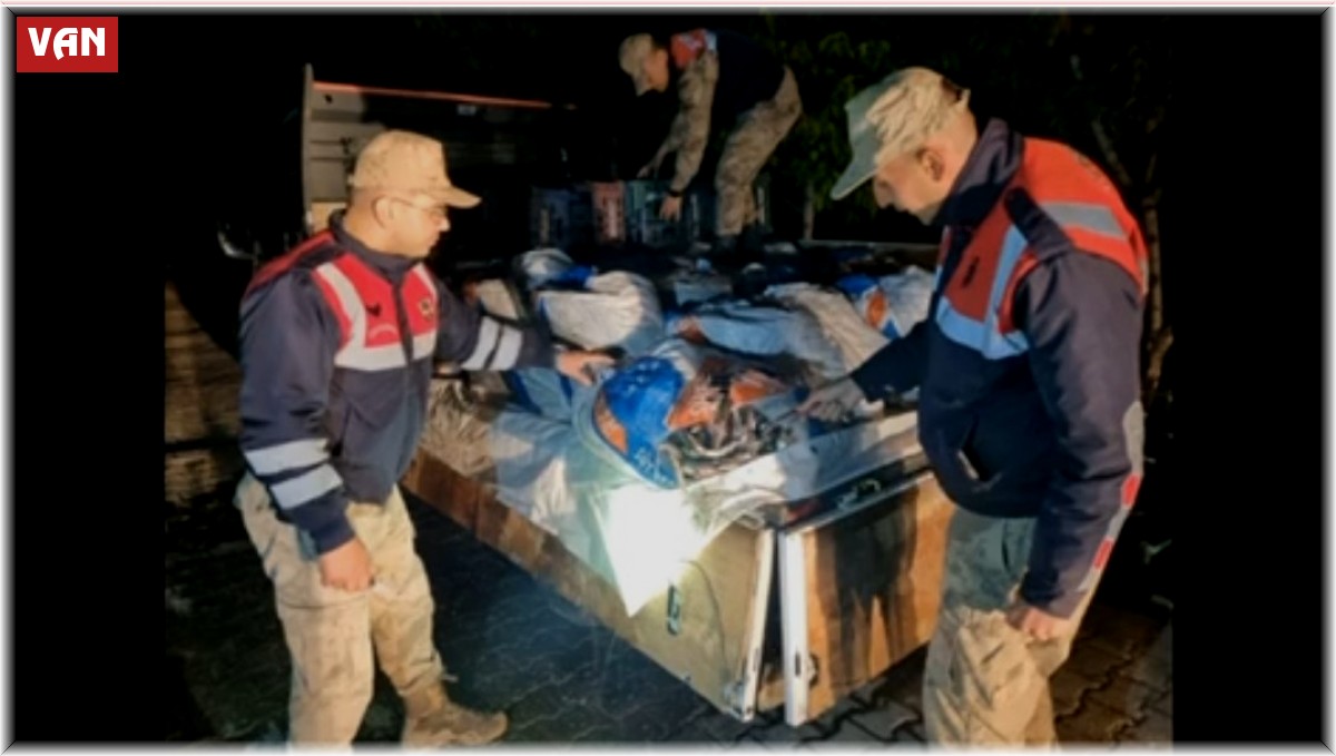 Van'da 6 bini canlı 10 bin kilo balık ele geçirildi