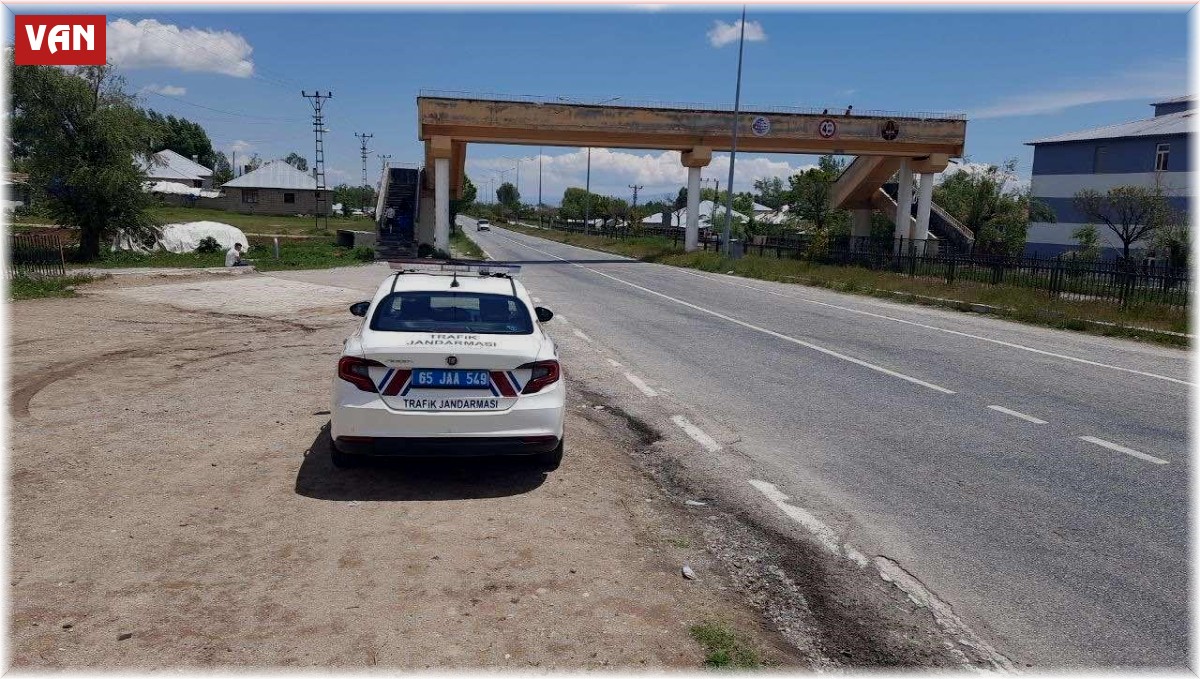 Van'da 61 araç trafikten men edildi