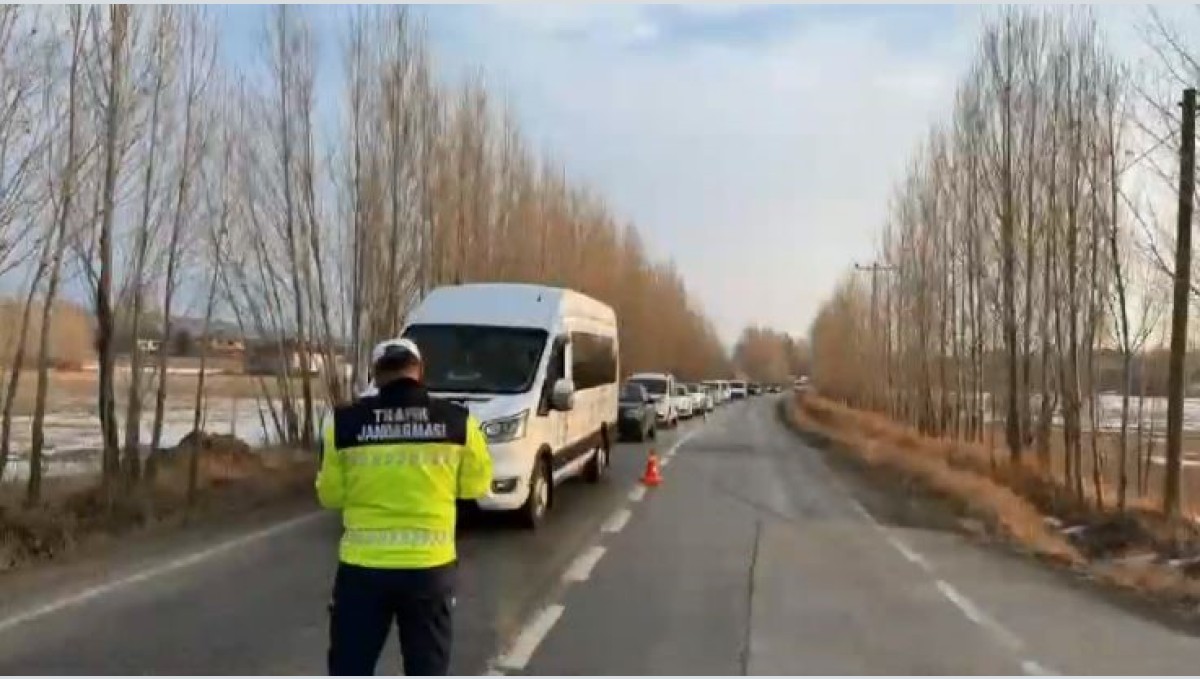 Van'da 80 araç trafikten men edildi