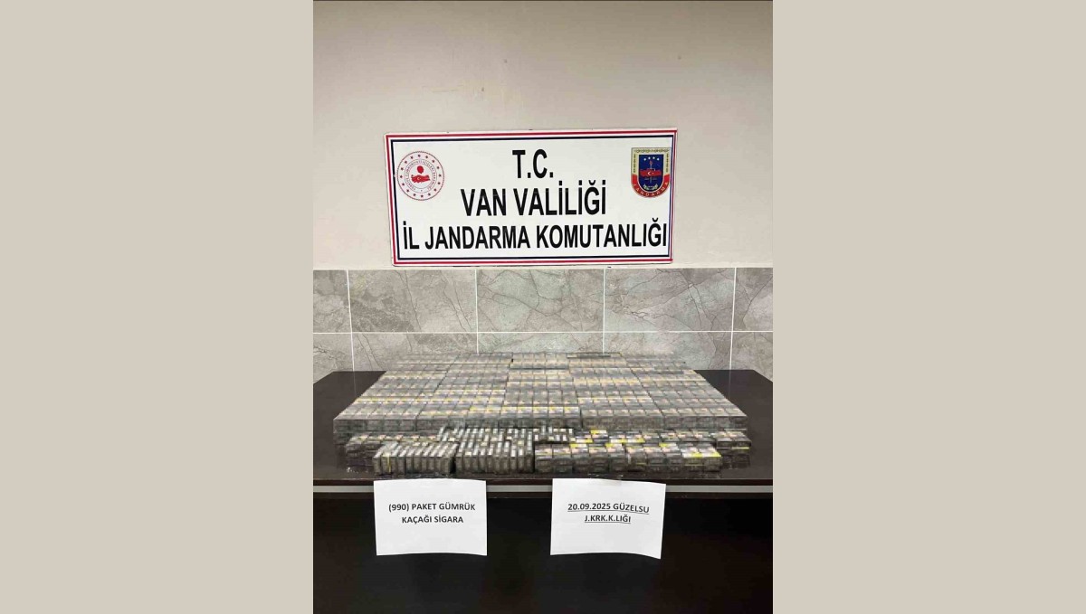 Van'da 990 paket kaçak sigara ele geçirildi