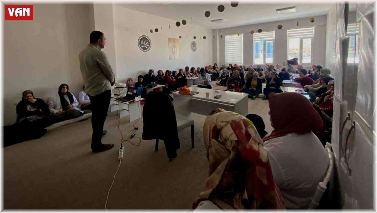 Van'da "Aile Akademisi" çerçevesinde 30 bin aileye ulaşıldı